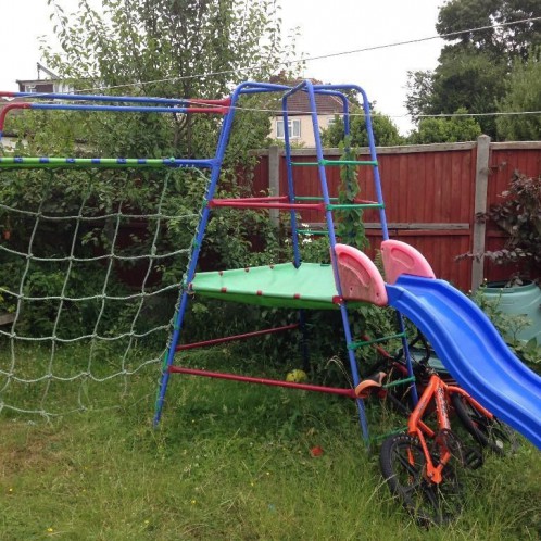 Tp climbing frame store with monkey bars